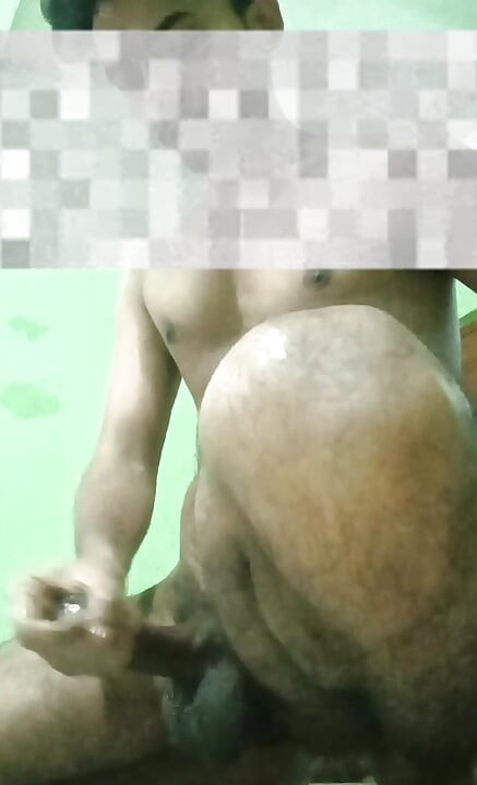 Desi big black cock boy masterbate alone