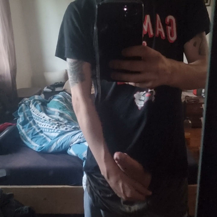 Quem quer ajudar-me com o meu pau grande?