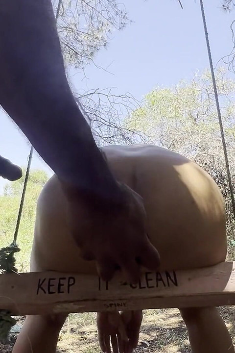Big Butt Plug in the Park