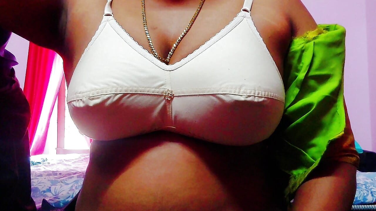 สาวอินเดียนอกใจผัวเพื่อความพึงพอใจทางเพศ