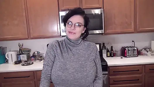 Карантин - милая табу мачеха Lilith