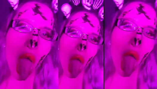 Sob Into My Eyeglasses While I Spend Your Pension, Sissygirl