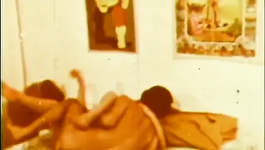 Cewek nakal ini dientot habis-habisan sama kontol raksasa