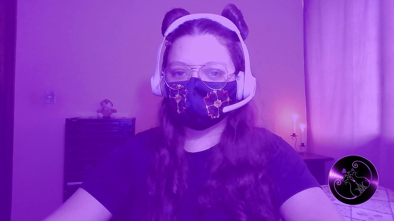 A Night of Play and Confessions