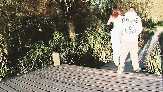 Телочки хотят секс сцена - 2 Блондинка с большой задницей наслаждается сексом с камшотом на вершине в любительском видео