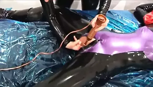 latex and breathplay