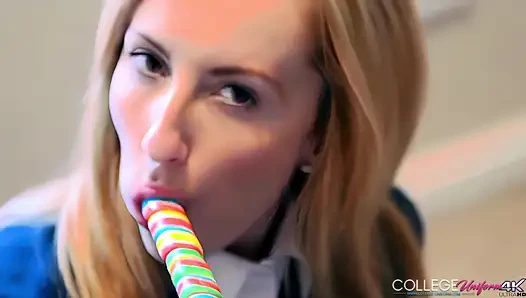 Hard Sucking Featuring Sophia Smith
