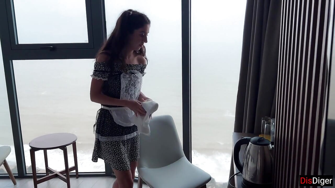 Freeze Time Stop with Maid Hotel Room Service Huge Creampie