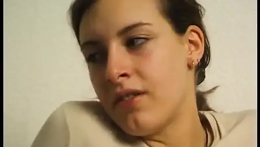 Jari-jarinya membuat memeknya basah