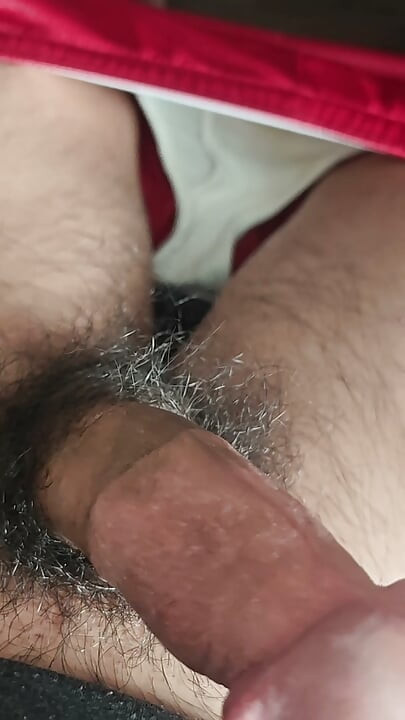 Usual Wank Session: Jerking Off to Online Content