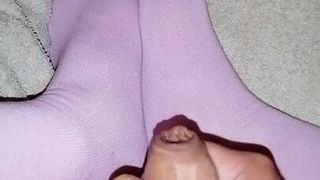 I cum on pink socks