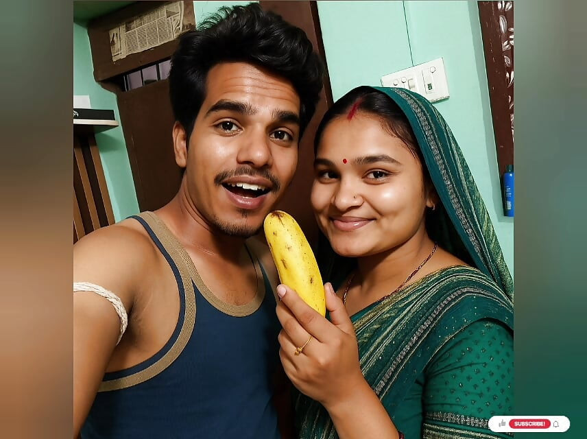 Indian Desi Naughty Super Bhabhi took a banana by -Snapchat143
