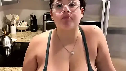 Dani Valentina ile canlı yayın