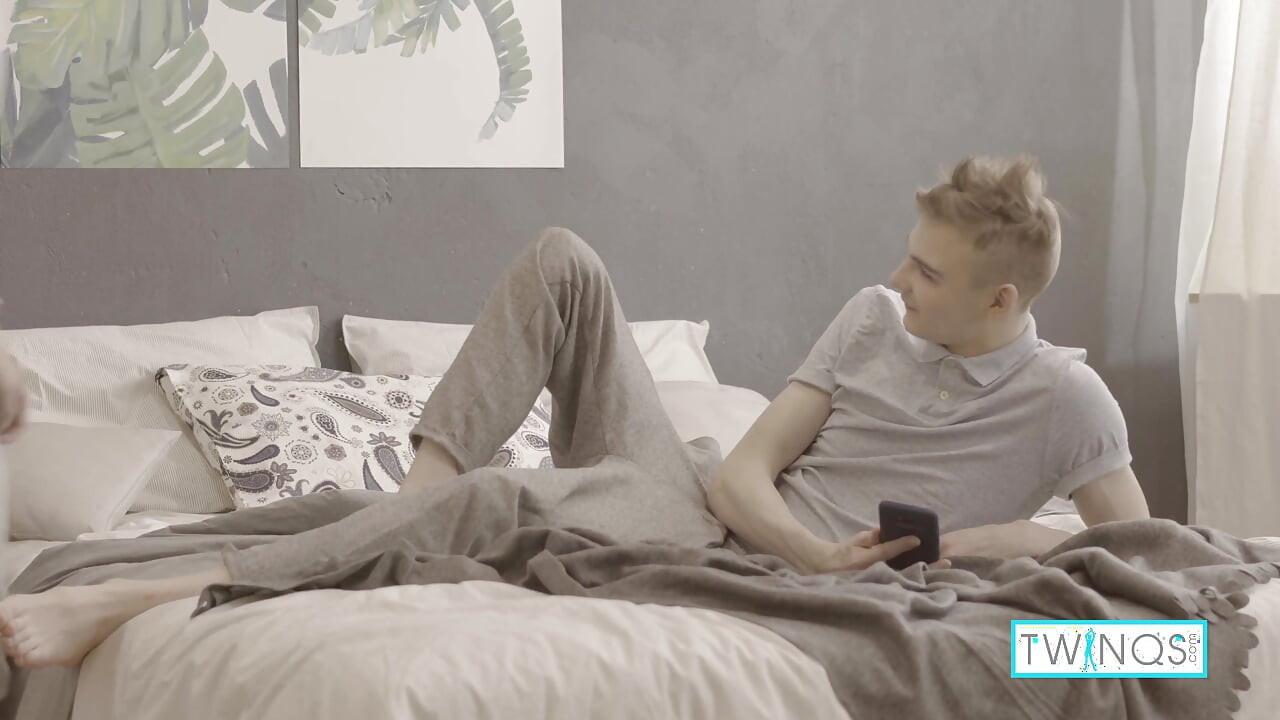 Blonde Twink Lucas Gets Pounded By Redhead Boyfriend Michael