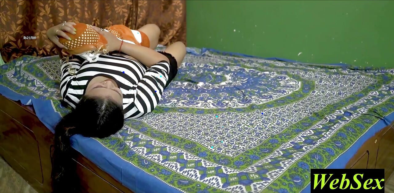 Desi Milf Bhabhi Real Sex with 18yrs Devar! Bhabhi Sex