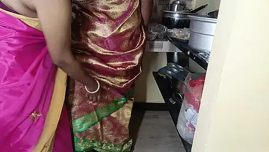 Горячая лесбийская романтика