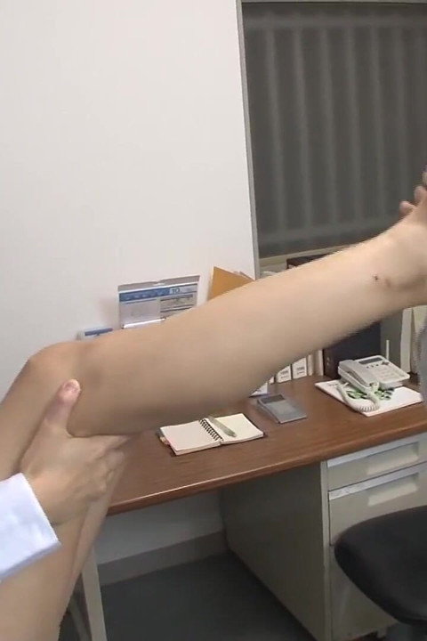 Leg Lickers at Office - Secret Fun Featuring Chie Aoi & Shizuku Hatano