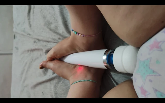 Fat Latina masturbates with toys while she fucks them with her beautiful feet