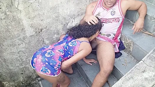 Putri tiri saya memberikan pantat