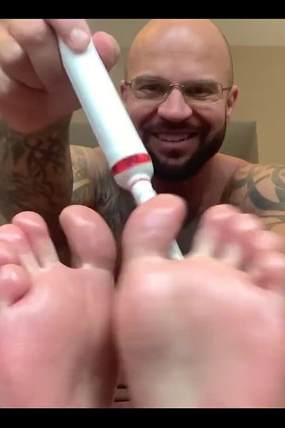 Namažimo uljem moje nježne ružičaste tabane