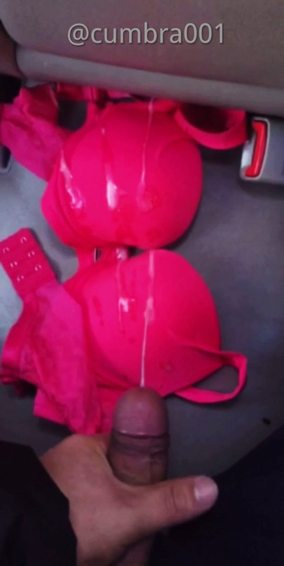 cum bra love