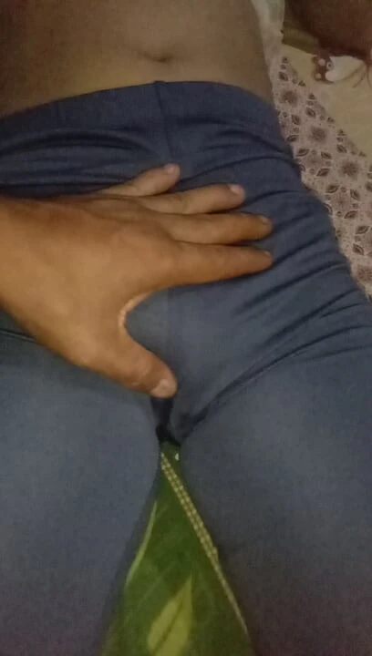 Your Stepsister's Behavior When You Have Something To Do