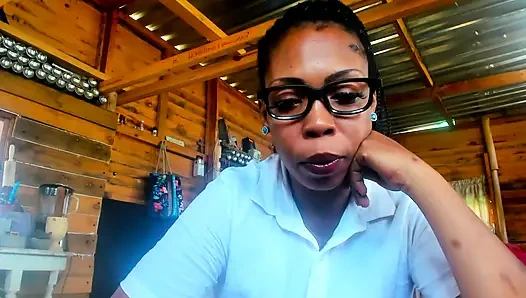 Rol yapma doktor hastanın boşalmasına yardım ediyor...