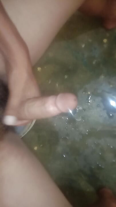 Desi Londa sake cock in bathroom