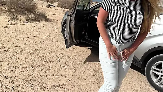 Girl can't hold pee and wet her pants on the public road