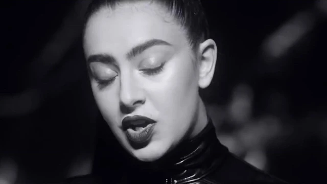 Charli XCX - Vroom Vroom (Charli Only)