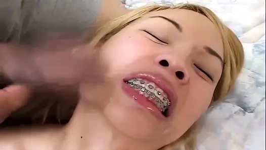 Старые свиньи и девица