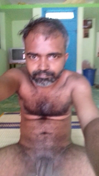 Indian BBC guy solo jerking short video 95