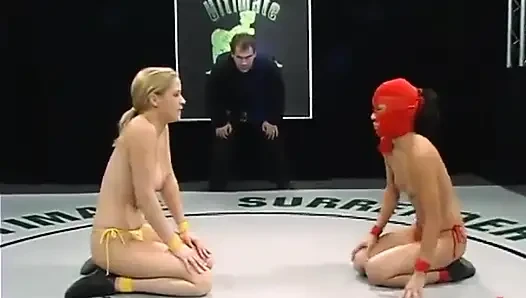 Anna Mills gegen the Ninja