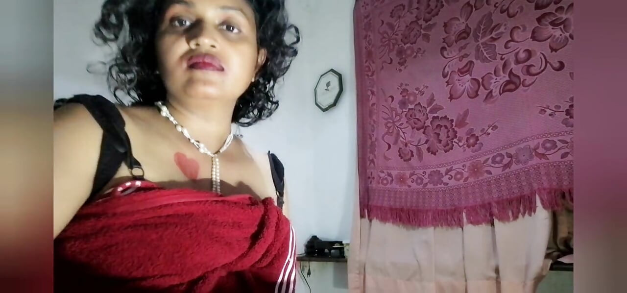 ep5 Desi stepmom found cam of stepson and she strips for him to see Pussy Show Begins Laying on the bed starts her boobs job.mp4