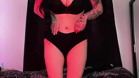 Sürtük İngiliz gotik asmr 31 talimatı