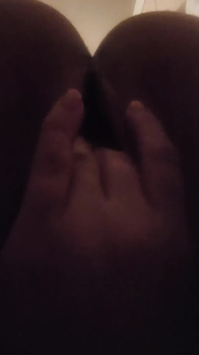 Masturbating my wanton cunt to orgasm