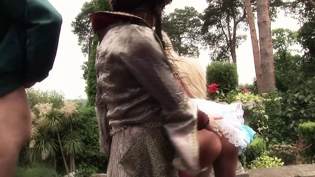 Big Ass Firm Body Step Mom Alice goes to WRONG HOLE in Wonderland