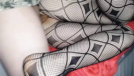 Üvey baba, ıslak amcığımın içine boşalıyor, memelere bonus boşalma