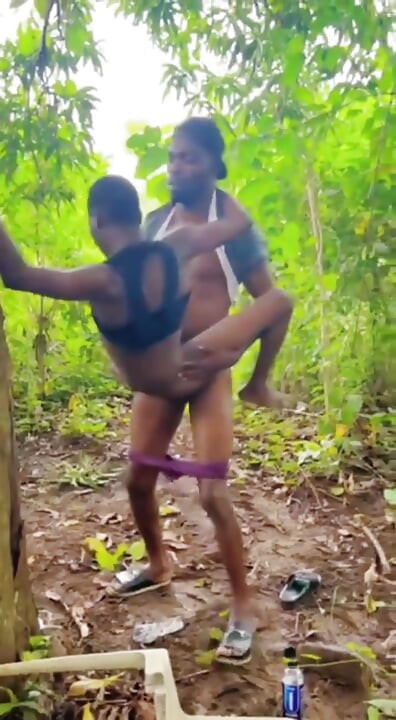 Caught My Step Stepbrother Fucking My Lil Stepbrother Inside Bush