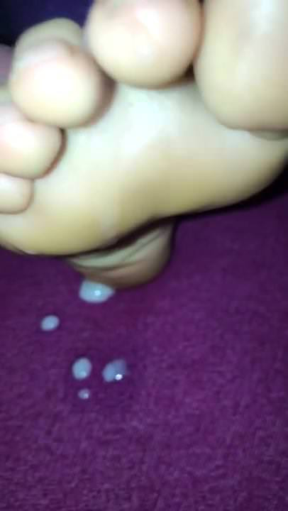 sperm top of toes