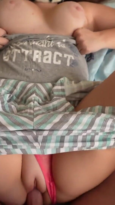 My stepsister with a big ass offered to suck my dick, and I don't mind. | Clip 2