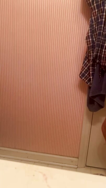 This 55m got me squirting exploding cum multiple times all over then he ate it as he devoured me eating my pussy sucking my clit