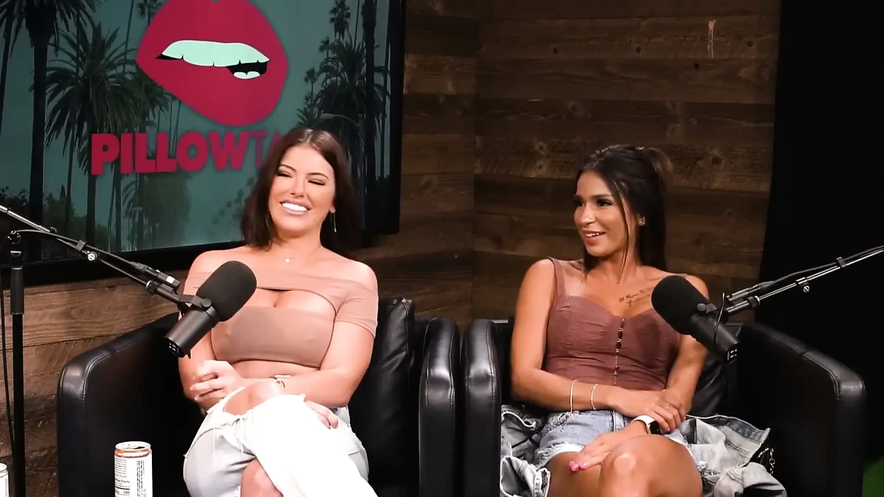 World's #1 Pornstar Adriana Chechik Fucks with Fans