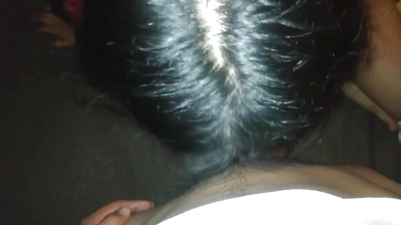 น้ําเงี่ยนไหลเยิ้มในตูดเธอกับสาวร่านวัยใส ฉันไม่ยอมให้เขาเย็ดตูดฉัน