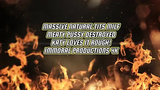 Büyük doğal memeli orta yaşlı seksi kadın etli amcık parçalıyor! Katy Jayne sert seviyor - ahlaksız yapımlar 4k