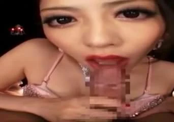 Censored lipstick blowjob from a Japanese babe