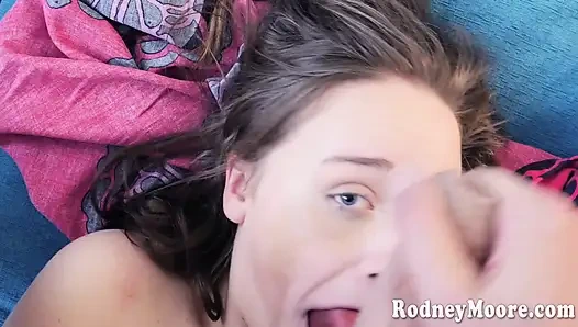 Nettes geheimes arschfressende zungenanal-königin mit spanking