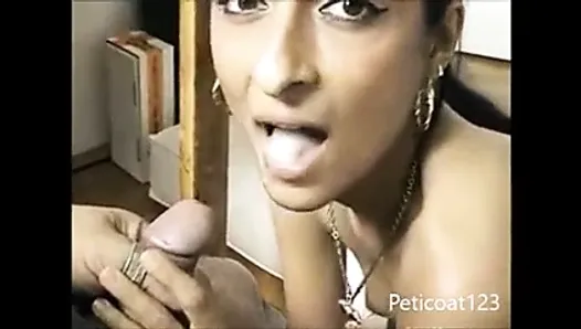 Indian gives best blowjob ever and cum on mouth