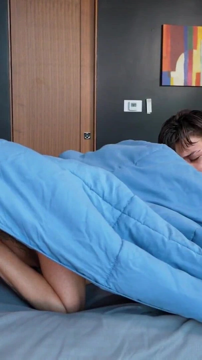 丰满的纹身继母romi rain在老公不在的时候勾引继子victor ray的粗暴性爱 |剪辑 1