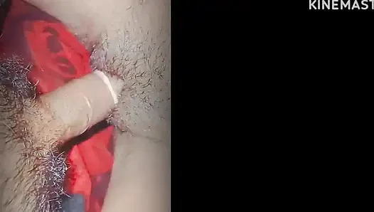 Pencaplı üvey kız kardeş seks yapıyor xxx'in tadını çıkarıyor